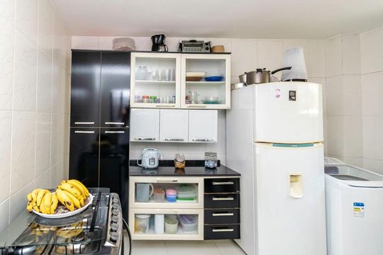 1º andar - Cozinha de casa à venda com 5 quartos, 473m² em Penha, Rio de Janeiro