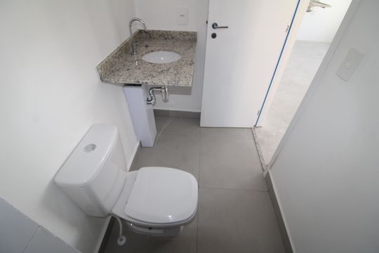 Banheiro de apartamento à venda com 1 quarto, 35m² em Santana, São Paulo