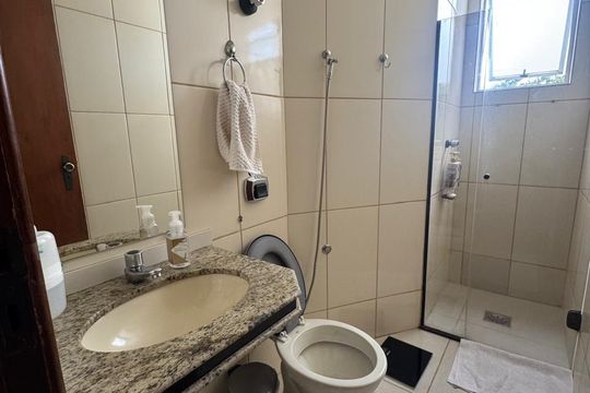 banho de apartamento à venda com 3 quartos, 121m² em Sagrada Família, Belo Horizonte