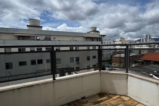 varanda de apartamento à venda com 3 quartos, 121m² em Sagrada Família, Belo Horizonte