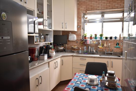 Cozinha de apartamento à venda com 3 quartos, 70m² em Mirandópolis, São Paulo