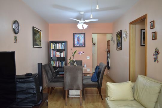 Sala de apartamento à venda com 3 quartos, 70m² em Mirandópolis, São Paulo