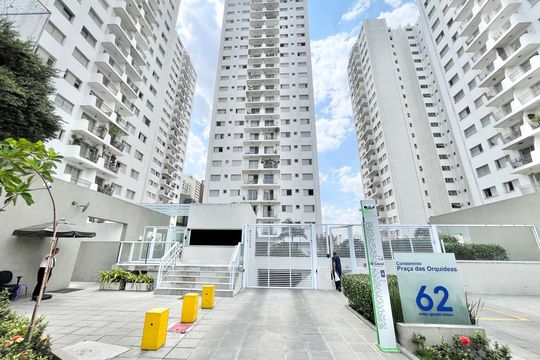 Fachada de apartamento para alugar com 3 quartos, 74m² em Santana, São Paulo