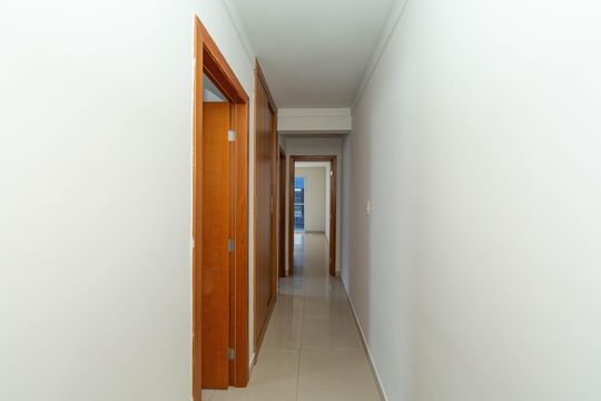 CORREDOR de apartamento à venda com 3 quartos, 96m² em Buritis, Belo Horizonte