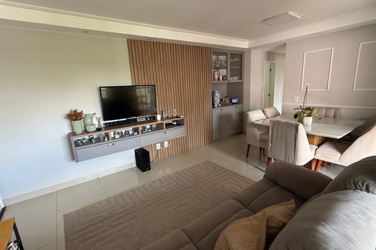 Sala de apartamento à venda com 3 quartos, 82m² em Loteamento Center Santa Genebra, Campinas