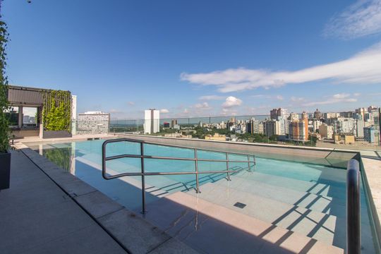 Área comum - Piscina de apartamento à venda com 1 quarto, 46m² em Cidade Baixa, Porto Alegre