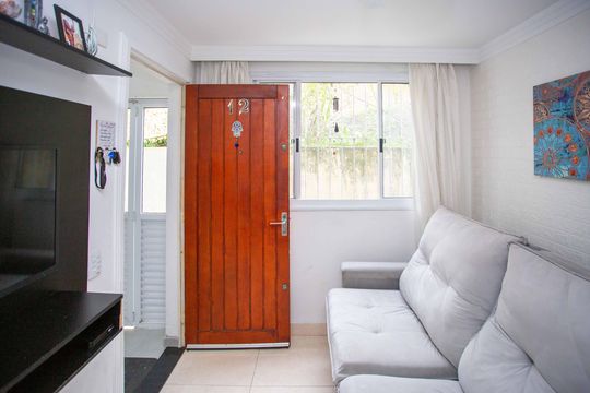 Apartamento à venda com 2 quartos, 44m² em Campanário, Diadema