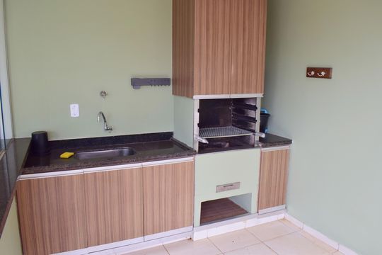 Varanda gourmet de apartamento para alugar com 5 quartos, 200m² em Jardim Nova Alianca, Ribeirão Preto