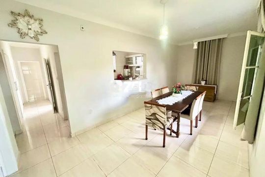 Foto 02 de casa à venda com 2 quartos, 247m² em Jardim Proenca I, Campinas