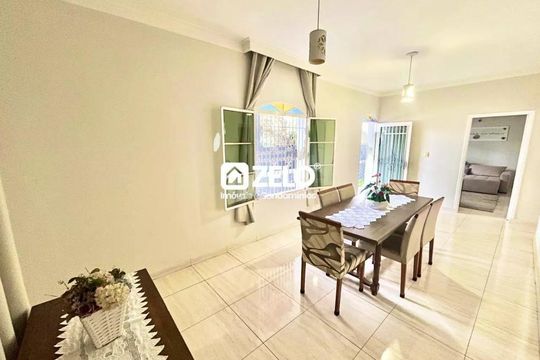 Foto 03 de casa à venda com 2 quartos, 247m² em Jardim Proenca I, Campinas