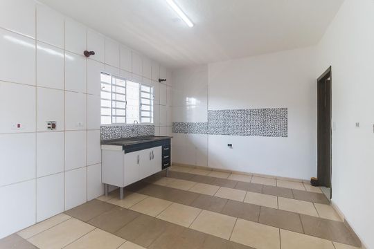 Cozinha de casa para alugar com 2 quartos, 120m² em Jardim Aeroporto I, Mogi das Cruzes