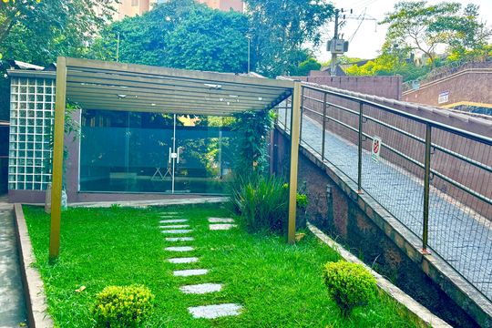 Apartamento à venda com 2 quartos, 44m² em Chácara do Vovó, Guarulhos