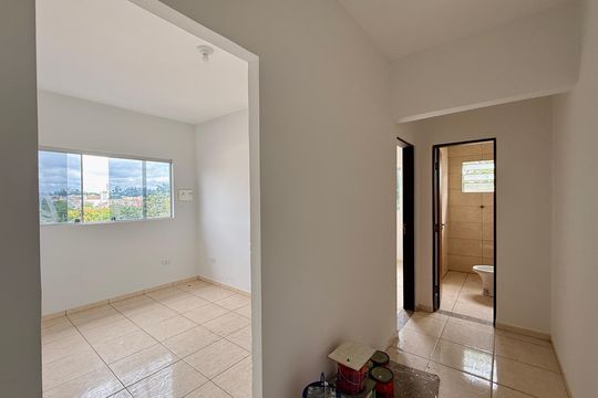 Corredor Sala/Quarto de casa para alugar com 1 quarto, 45m² em Vila Sao Jose (cidade Dutra), São Paulo