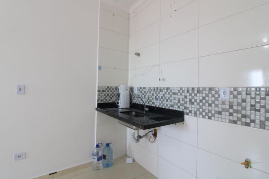 Sala / Cozinha de apartamento à venda com 2 quartos, 40m² em Jardim Triana, São Paulo