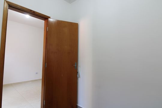 Quarto 2 de apartamento à venda com 2 quartos, 40m² em Jardim Triana, São Paulo