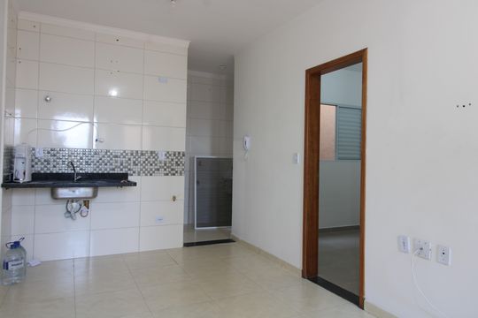 Sala / Cozinha de apartamento à venda com 2 quartos, 40m² em Jardim Triana, São Paulo