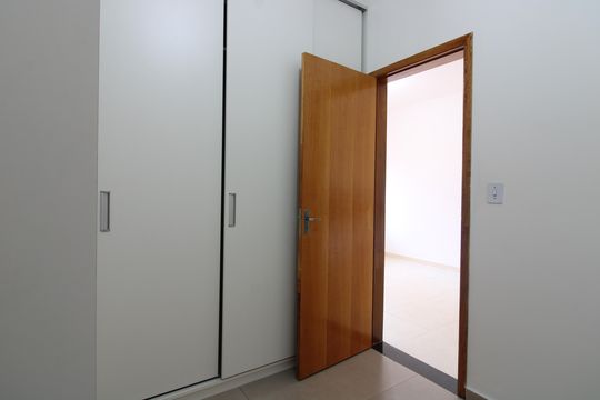 Apartamento à venda com 2 quartos, 40m² em Jardim Triana, São Paulo