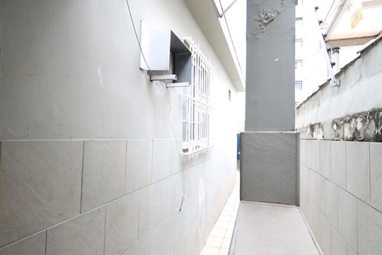 Quintal  de casa à venda com 4 quartos, 230m² em Campos Elíseos, São Paulo