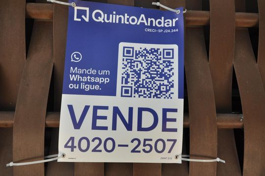 Placa de casa à venda com 2 quartos, 120m² em Vila Irmaos Arnoni, São Paulo
