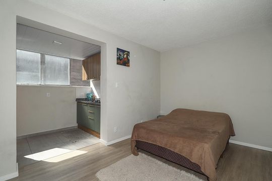 Apartamento à venda com 1 quarto, 31m² em Passo da Areia, Porto Alegre