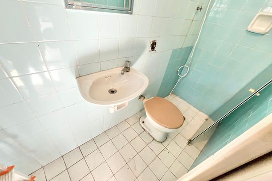 Lavanderia - Banheiro de casa à venda com 3 quartos, 125m² em Santa Teresinha, São Paulo