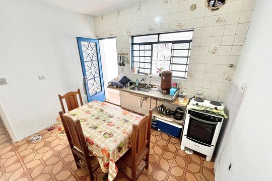 Cozinha de casa à venda com 3 quartos, 125m² em Santa Teresinha, São Paulo