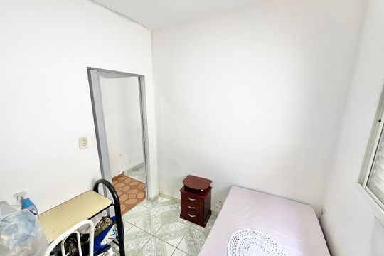 Quarto 2 de casa à venda com 3 quartos, 125m² em Santa Teresinha, São Paulo