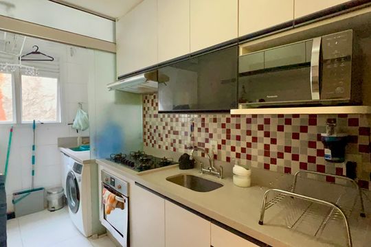 Cozinha de apartamento à venda com 2 quartos, 56m² em Pompeia, São Paulo