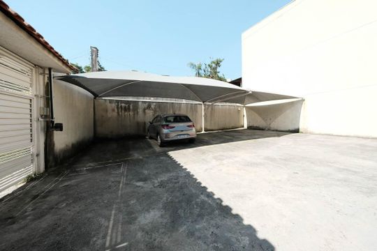 Garagem de casa de condomínio à venda com 2 quartos, 72m² em Vila Dalila, São Paulo