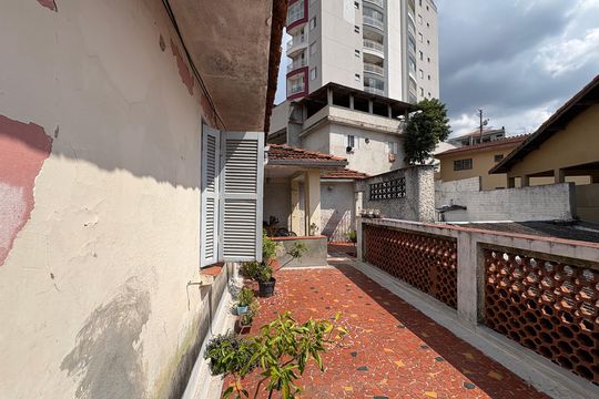 Casa 2 - Quintal de casa para alugar com 6 quartos, 500m² em Vila Pereira Barreto, São Paulo