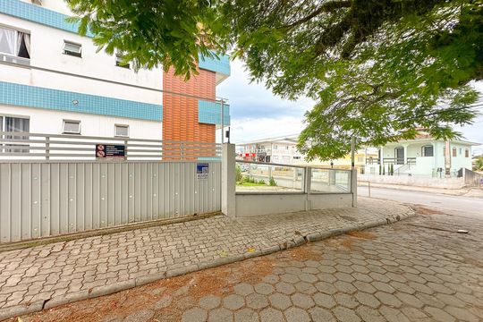 Vista da Rua de apartamento para alugar com 3 quartos, 180m² em Ingleses Norte, Florianópolis