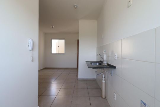 Cozinha de apartamento para alugar com 2 quartos, 43m² em Via Norte, Ribeirão Preto