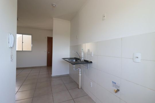 Cozinha de apartamento para alugar com 2 quartos, 43m² em Via Norte, Ribeirão Preto