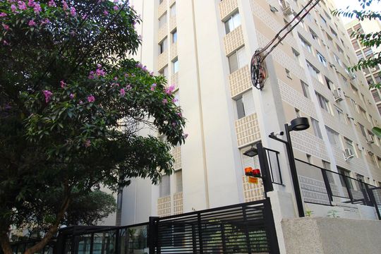 Fachada de apartamento para alugar com 3 quartos, 100m² em Itaim Bibi, São Paulo