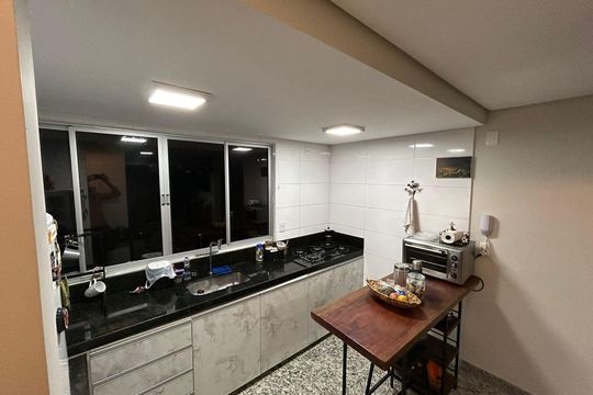 Cozinha de apartamento à venda com 2 quartos, 98m² em Anchieta, Belo Horizonte
