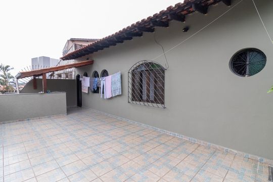 Varanda de casa à venda com 4 quartos, 399m² em Engenheiro Goulart, São Paulo