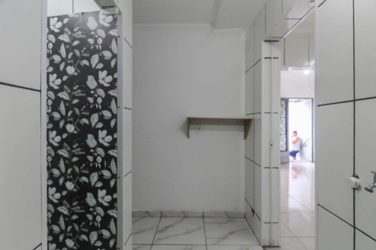 Casa para alugar com 1 quarto, 48m² em Parque Sao Rafael, São Paulo