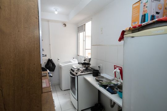 Cozinha de apartamento para alugar com 2 quartos, 48m² em Santíssimo, Rio de Janeiro