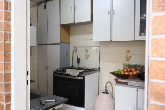 Cozinha de casa para alugar com 2 quartos, 210m² em Jardim Angela (zona Leste), São Paulo