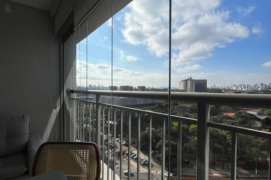 Sala de kitnet/studio à venda com 1 quarto, 35m² em Indianópolis, São Paulo