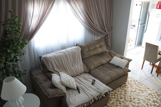 Sala de casa à venda com 2 quartos, 162m² em Picanço, Guarulhos