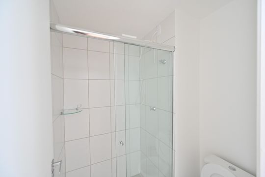Banheiro Social de apartamento para alugar com 2 quartos, 35m² em Planalto Paulista, São Paulo