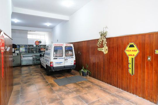 Garagem de casa à venda com 2 quartos, 254m² em Barcelona, São Caetano do Sul