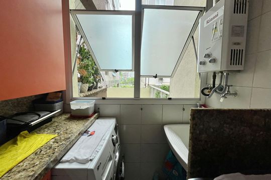 Área de Serviço de apartamento para alugar com 1 quarto, 45m² em Lagoa, Rio de Janeiro