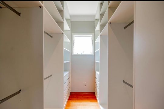 Closet de apartamento à venda com 3 quartos, 139m² em Tamboré, Santana de Parnaíba