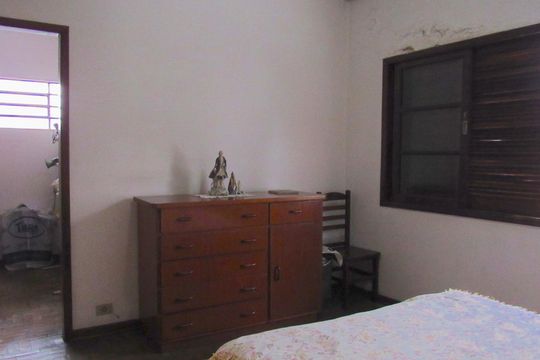 Suíte  de casa para alugar com 4 quartos, 270m² em Vila Yara, Osasco