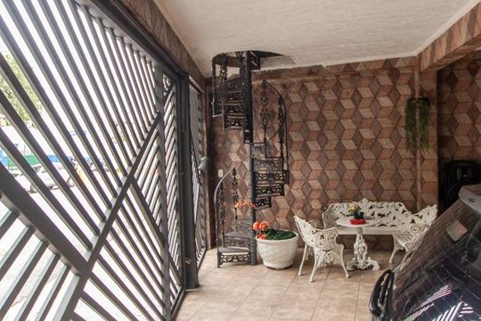 Garagem de casa à venda com 3 quartos, 150m² em Vila Constança, São Paulo