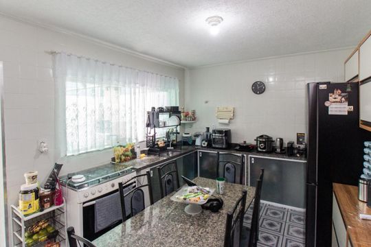 Cozinha de casa à venda com 3 quartos, 150m² em Vila Constança, São Paulo