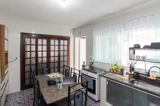 Cozinha de casa à venda com 3 quartos, 150m² em Vila Constança, São Paulo