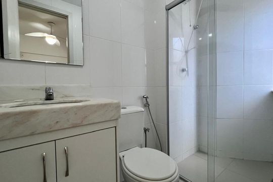banho de apartamento à venda com 2 quartos, 90m² em Buritis, Belo Horizonte
